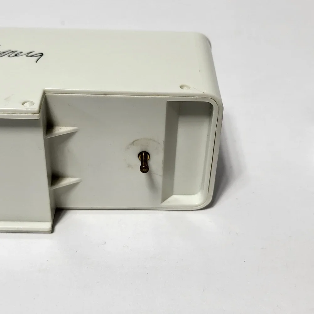 Racing Champions 1994 Johnny Herrera 45x Sprint Car Semi Truck Trailer White